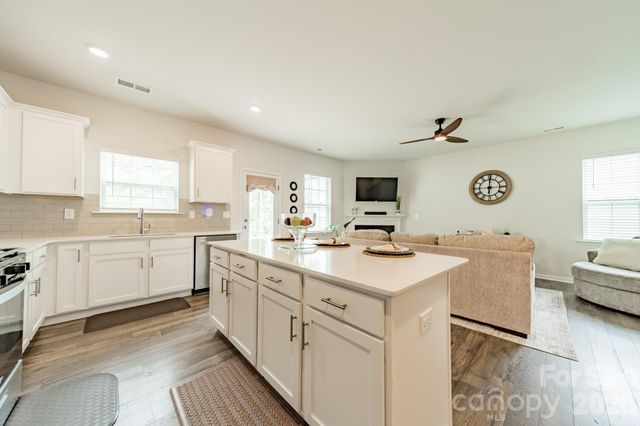 3629 Azalea Ridge Drive, Mount Holly, NC 28120