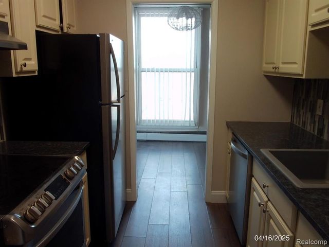 1941 Orleans Street, Detroit, MI 48207