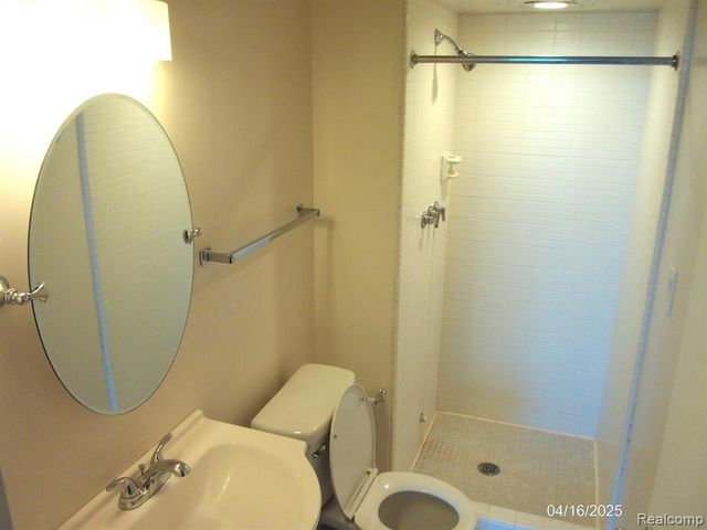 1941 Orleans Street, Detroit, MI 48207