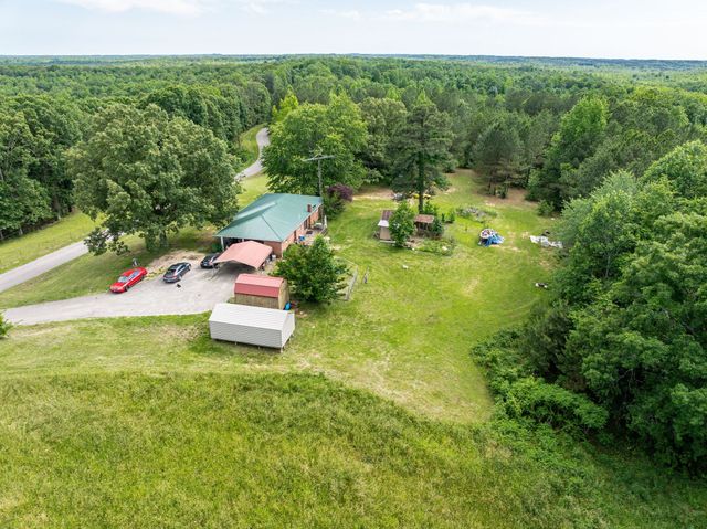 135 Old Union Church Rd, Holladay, TN 38341