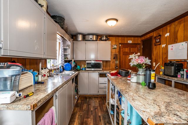135 Old Union Church Rd, Holladay, TN 38341
