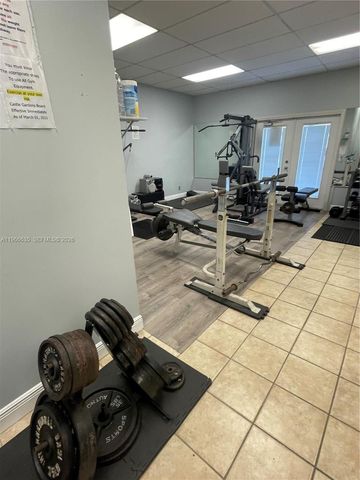 4881 NW 22nd St B7, Lauderhill, FL 33313