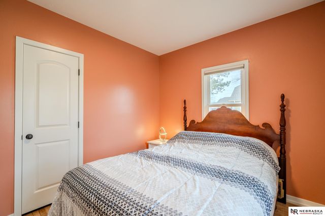 108 W Whittingham Street, Valley, NE 68064