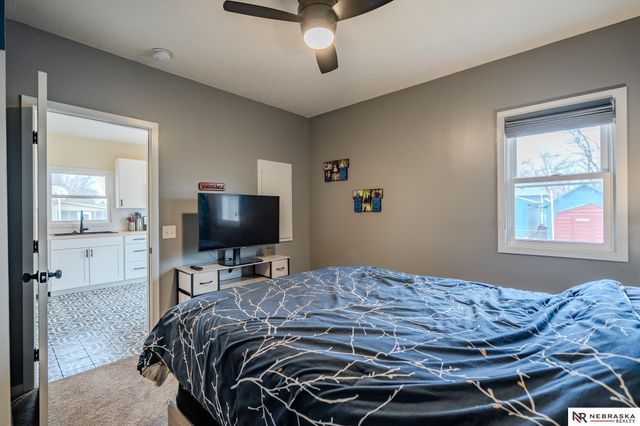 108 W Whittingham Street, Valley, NE 68064