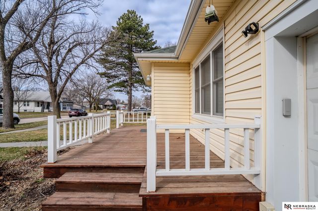 108 W Whittingham Street, Valley, NE 68064