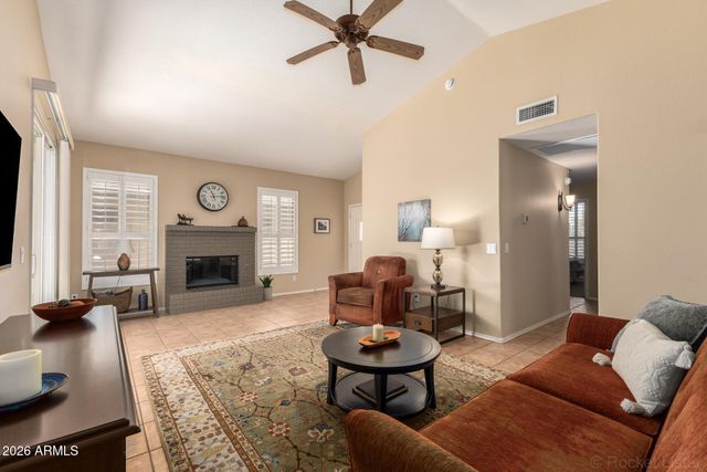 4432 E MELINDA Lane, Phoenix, AZ 85050