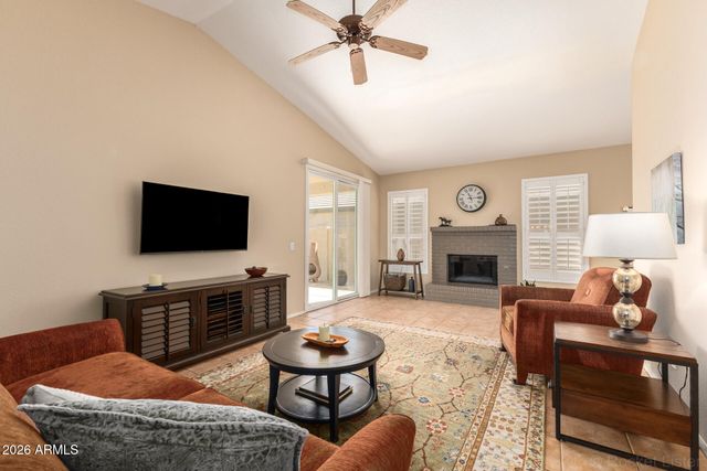 4432 E MELINDA Lane, Phoenix, AZ 85050