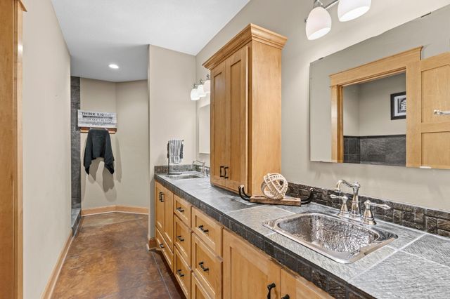 2818 134th Avenue NE, Ham Lake, MN 55304