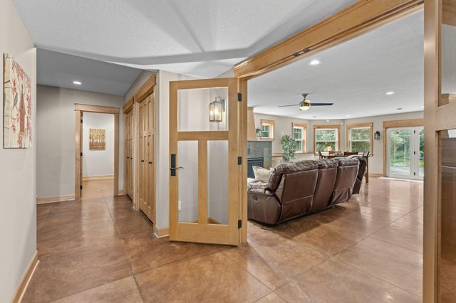 2818 134th Avenue NE, Ham Lake, MN 55304
