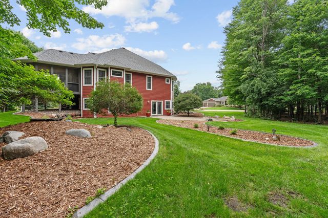 2818 134th Avenue NE, Ham Lake, MN 55304