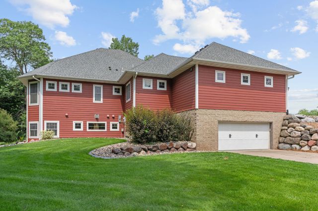 2818 134th Avenue NE, Ham Lake, MN 55304