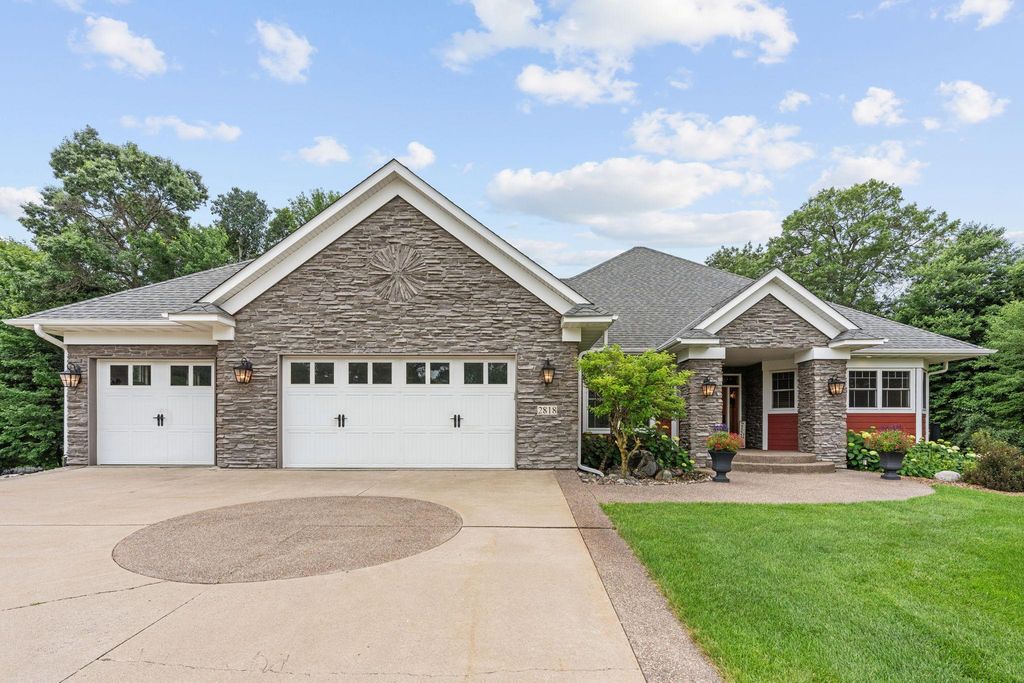 2818 134th Avenue NE, Ham Lake, MN 55304