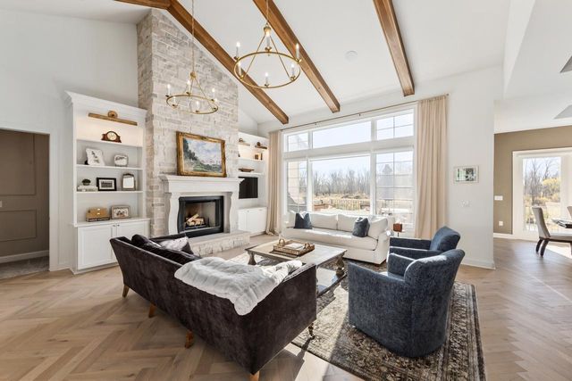 20285 Newport LANE, Brookfield, WI 53045