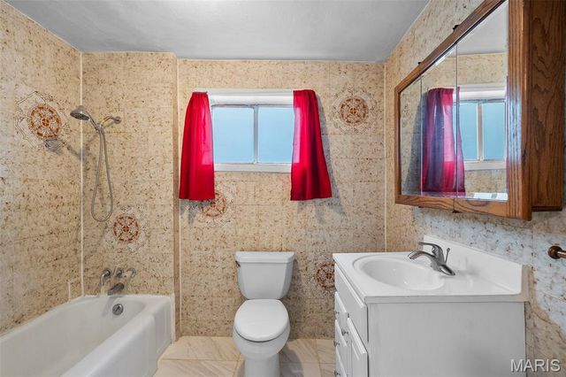 4625 Adkins Avenue, St Louis, MO 63116