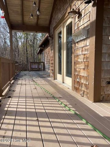 2704 Waccamaw Shores Road, Lake Waccamaw, NC 28450