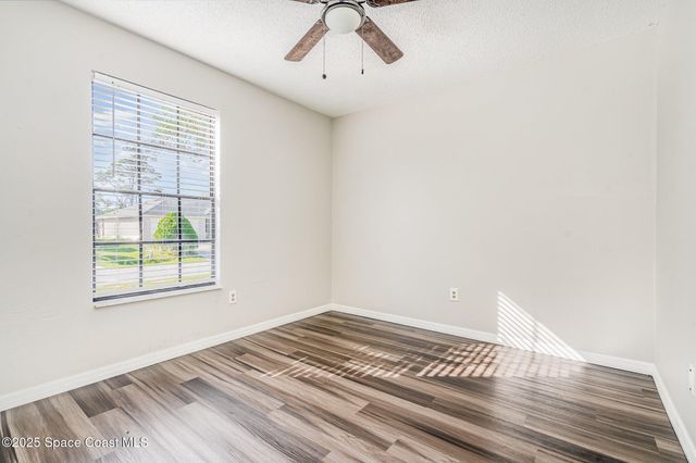 1193 Kenmore Street NW, Palm Bay, FL 32907