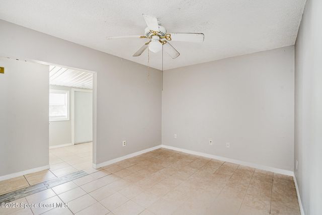 1193 Kenmore Street NW, Palm Bay, FL 32907