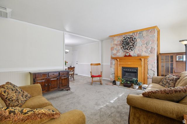 8041 S BUENO VISTA DR, West Jordan, UT 84088