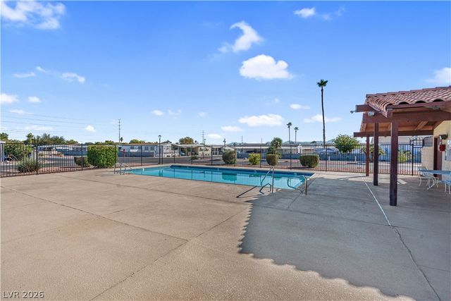 3421 Ewa Beach Drive, Las Vegas, NV 89122