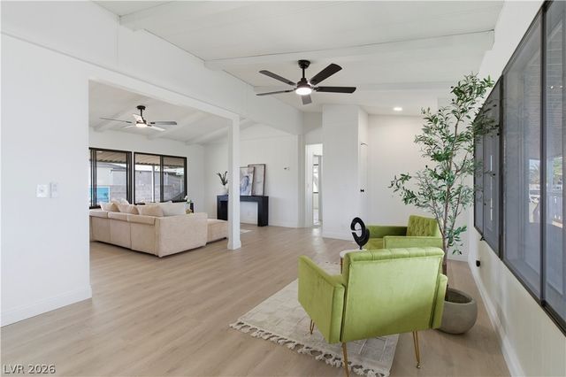 3421 Ewa Beach Drive, Las Vegas, NV 89122