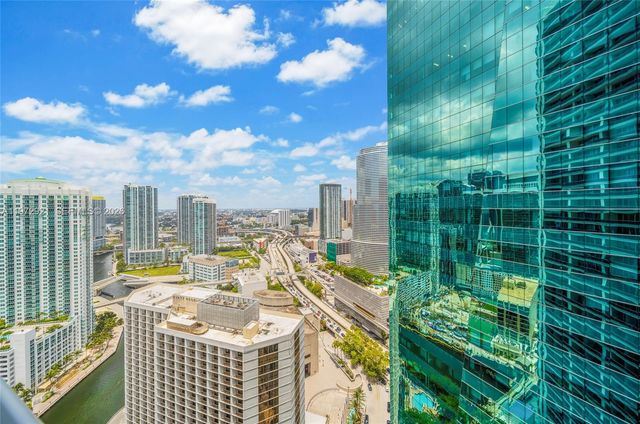 200 Biscayne Boulevard Way 3811, Miami, FL 33131