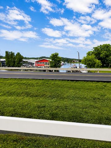 250 Sanders Ferry Rd Apt 21, Hendersonville, TN 37075