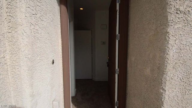 6670 TULIP FALLS Drive 0, Henderson, NV 89011