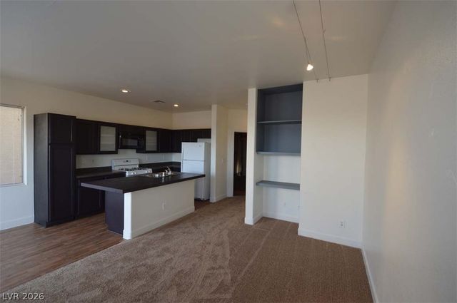 6670 TULIP FALLS Drive 0, Henderson, NV 89011