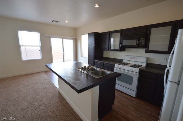 6670 TULIP FALLS Drive 0, Henderson, NV 89011