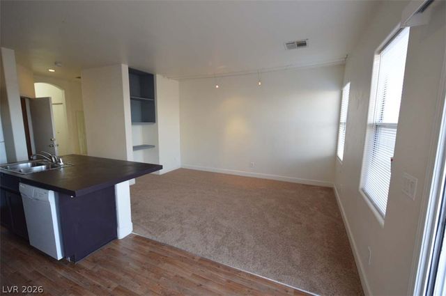 6670 TULIP FALLS Drive 0, Henderson, NV 89011