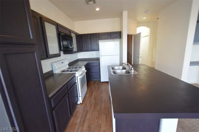 6670 TULIP FALLS Drive 0, Henderson, NV 89011