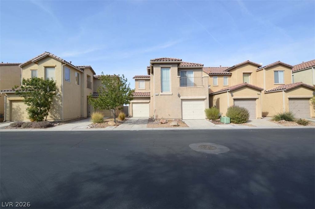 6670 TULIP FALLS Drive 0, Henderson, NV 89011