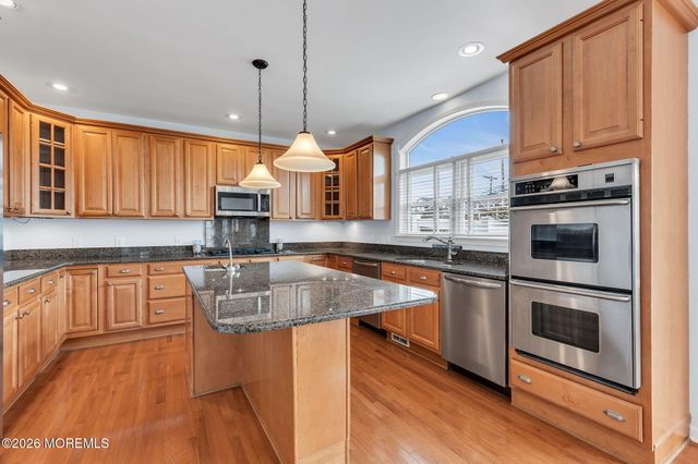 1107 Barnegat Lane, Mantoloking, NJ 08738