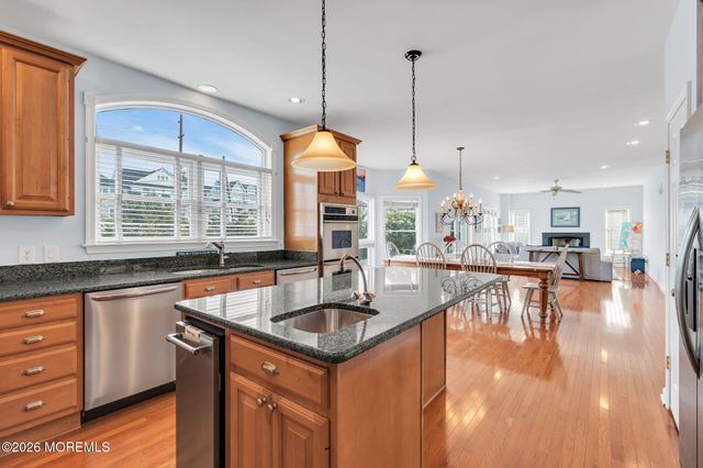 1107 Barnegat Lane, Mantoloking, NJ 08738