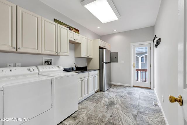 1107 Barnegat Lane, Mantoloking, NJ 08738