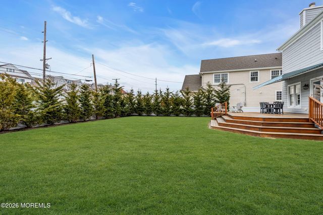 1107 Barnegat Lane, Mantoloking, NJ 08738