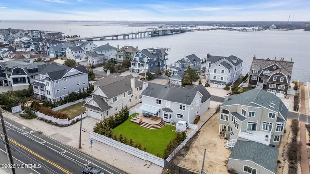 1107 Barnegat Lane, Mantoloking, NJ 08738