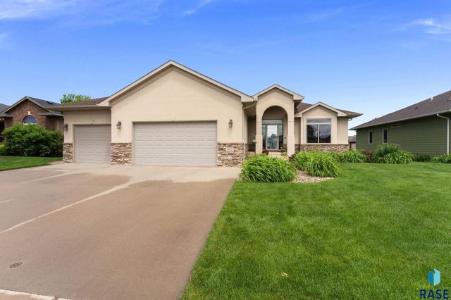 810 Fox Ct Court, Tea, SD 57064