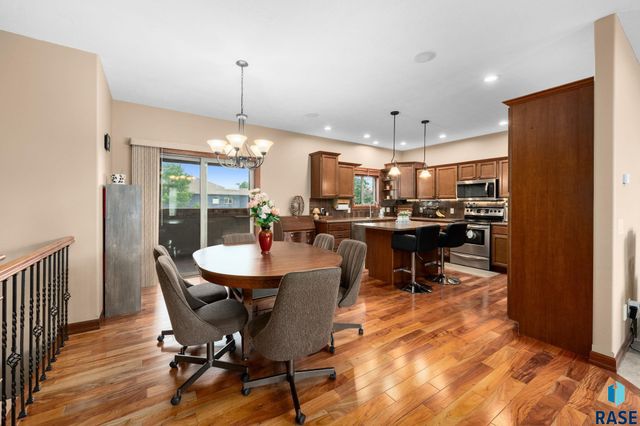 810 Fox Ct Court, Tea, SD 57064