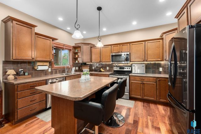 810 Fox Ct Court, Tea, SD 57064