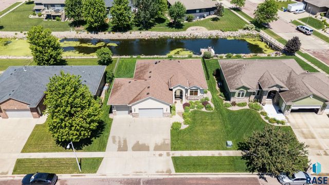 810 Fox Ct Court, Tea, SD 57064