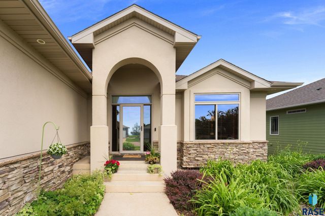 810 Fox Ct Court, Tea, SD 57064