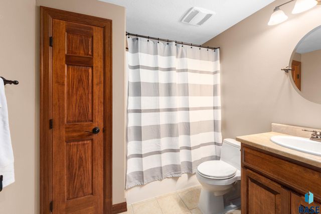 810 Fox Ct Court, Tea, SD 57064