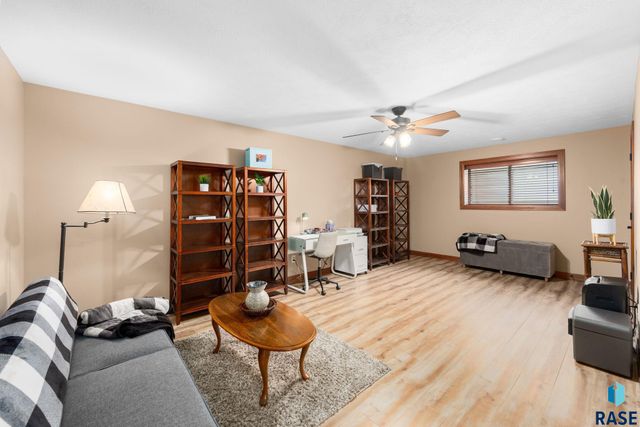 810 Fox Ct Court, Tea, SD 57064