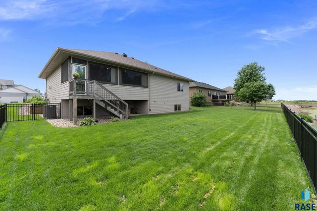 810 Fox Ct Court, Tea, SD 57064