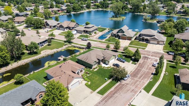 810 Fox Ct Court, Tea, SD 57064