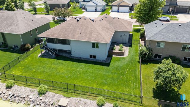 810 Fox Ct Court, Tea, SD 57064
