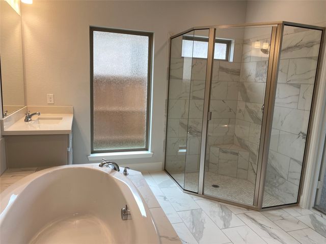 1702 Swayback Lane, Mansfield, TX 76063