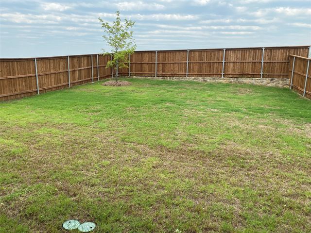 1702 Swayback Lane, Mansfield, TX 76063