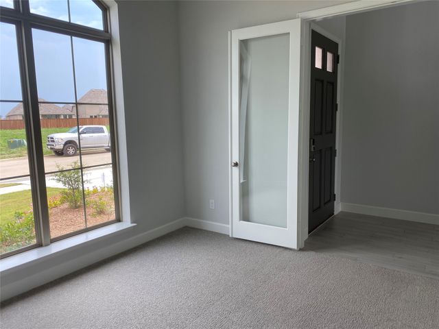 1702 Swayback Lane, Mansfield, TX 76063